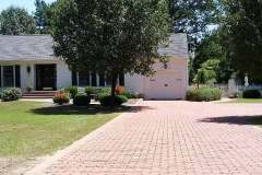 Pavers arranged in a pattern by Driveways 2Day in Frederick, MD